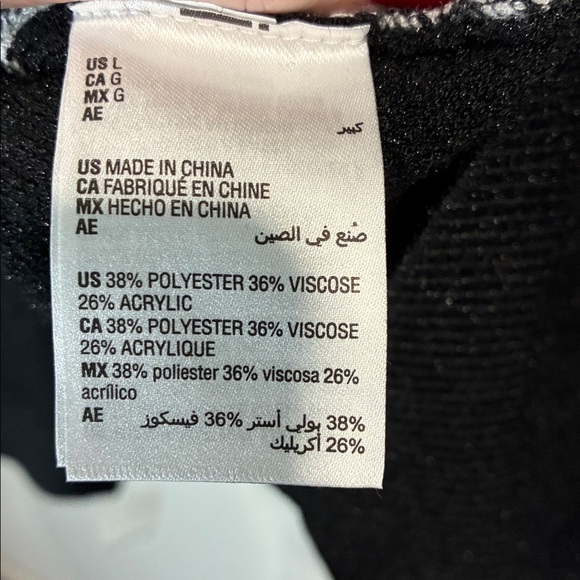 Black and Gray Checkered Sweater with Fringe - Picture 7 of 10